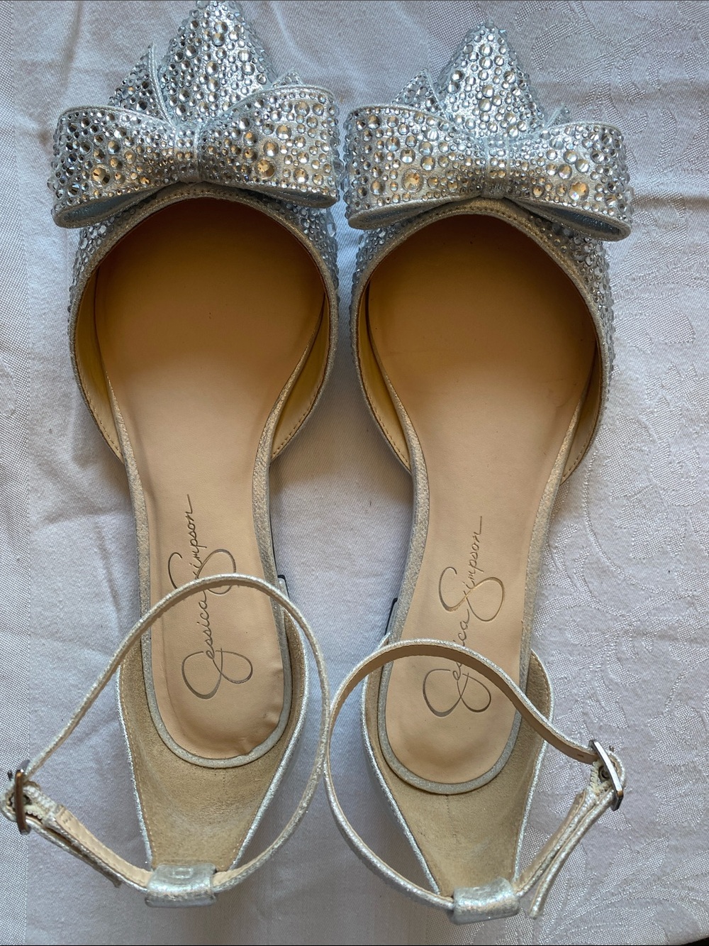 Jessica Simpson Elturo Silver Rhinestone Bow Ankle Strap Flats Size 10